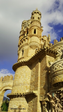 Castillo de Colomares 8 250